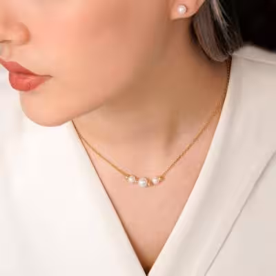 نیم ست مرواریدی مخصوص استایل مجلسی