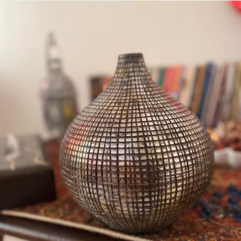 گلدان  دکوری طرح پتینه ورق کاری
