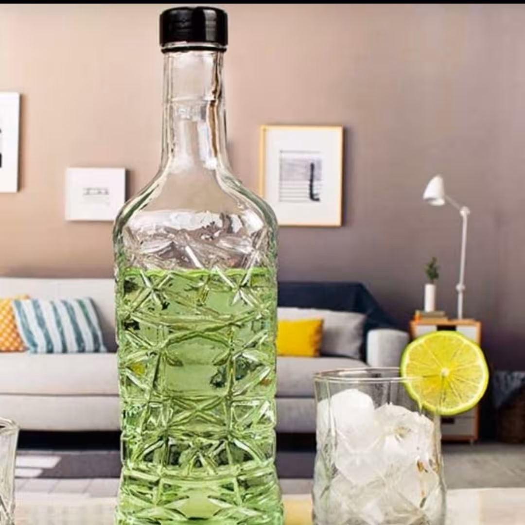 بطری آب شیشه ای
