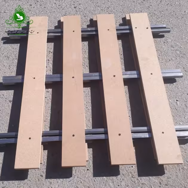 کفی تخت خواب یک نفره مدل نرده ای چوب و فلز