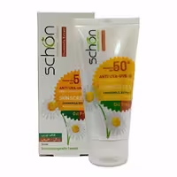 کرم ضد آفتاب رنگی طبیعی شون فاقد چربی Schon Oil Free