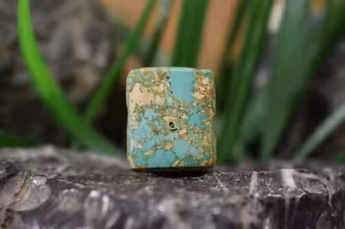 فیروزه نیشابور