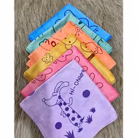 دستمال خرگوشی جنس فوق العاده عالی و نرم دارای طرح و رنگ میکس 