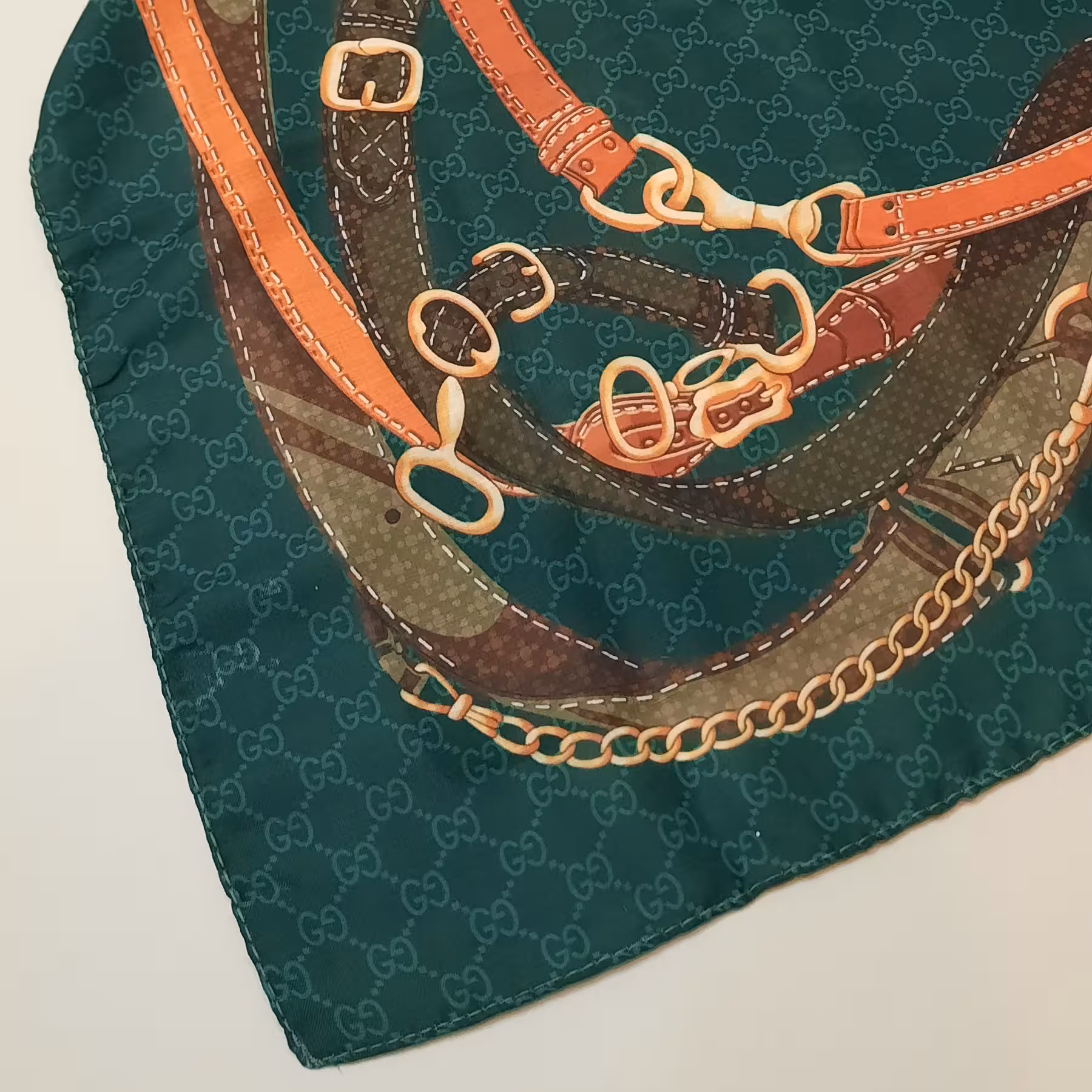 روسری طرح زنجیری