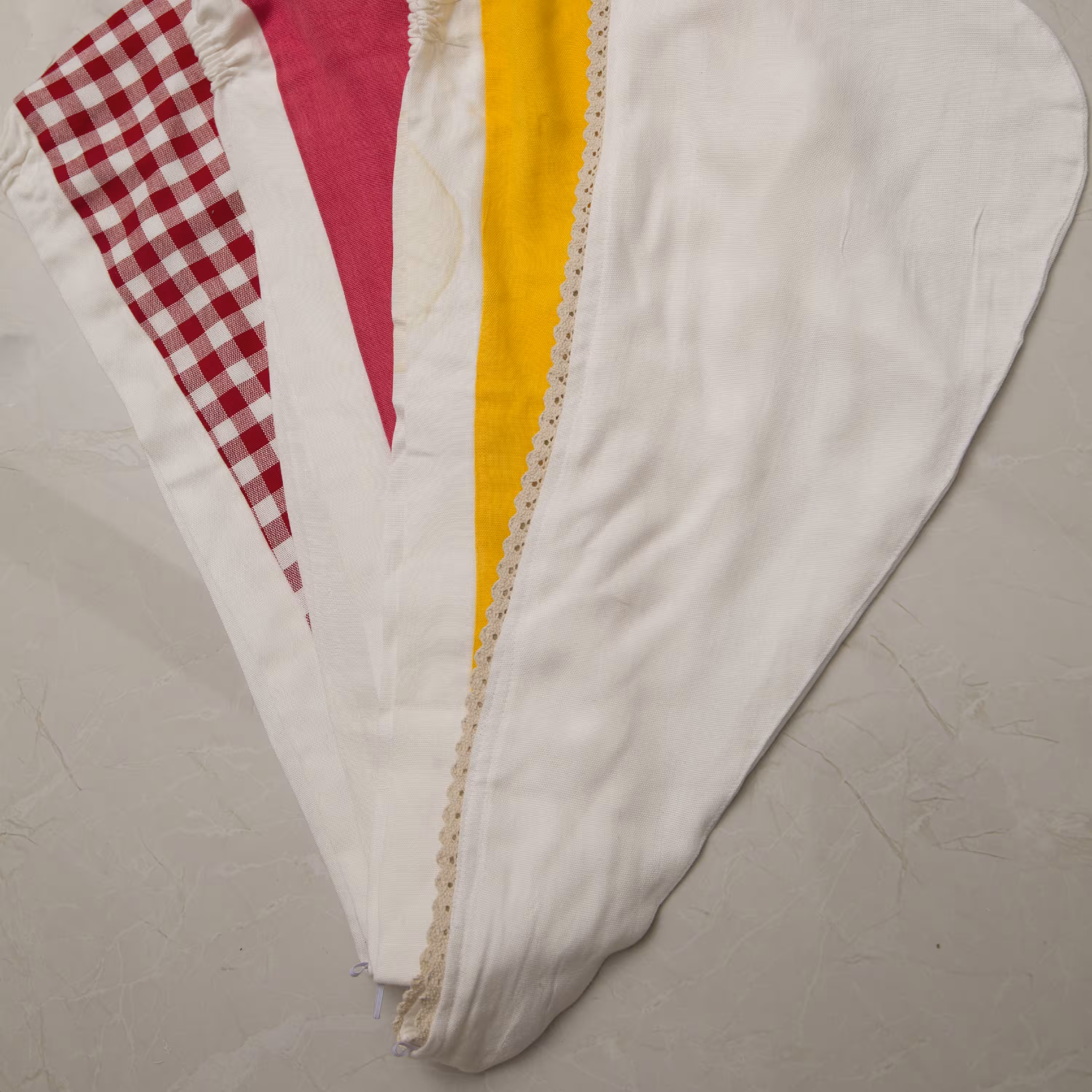 کلاه حمام یا کلاه هندی  در رنگ ها و طرح های مختلف 