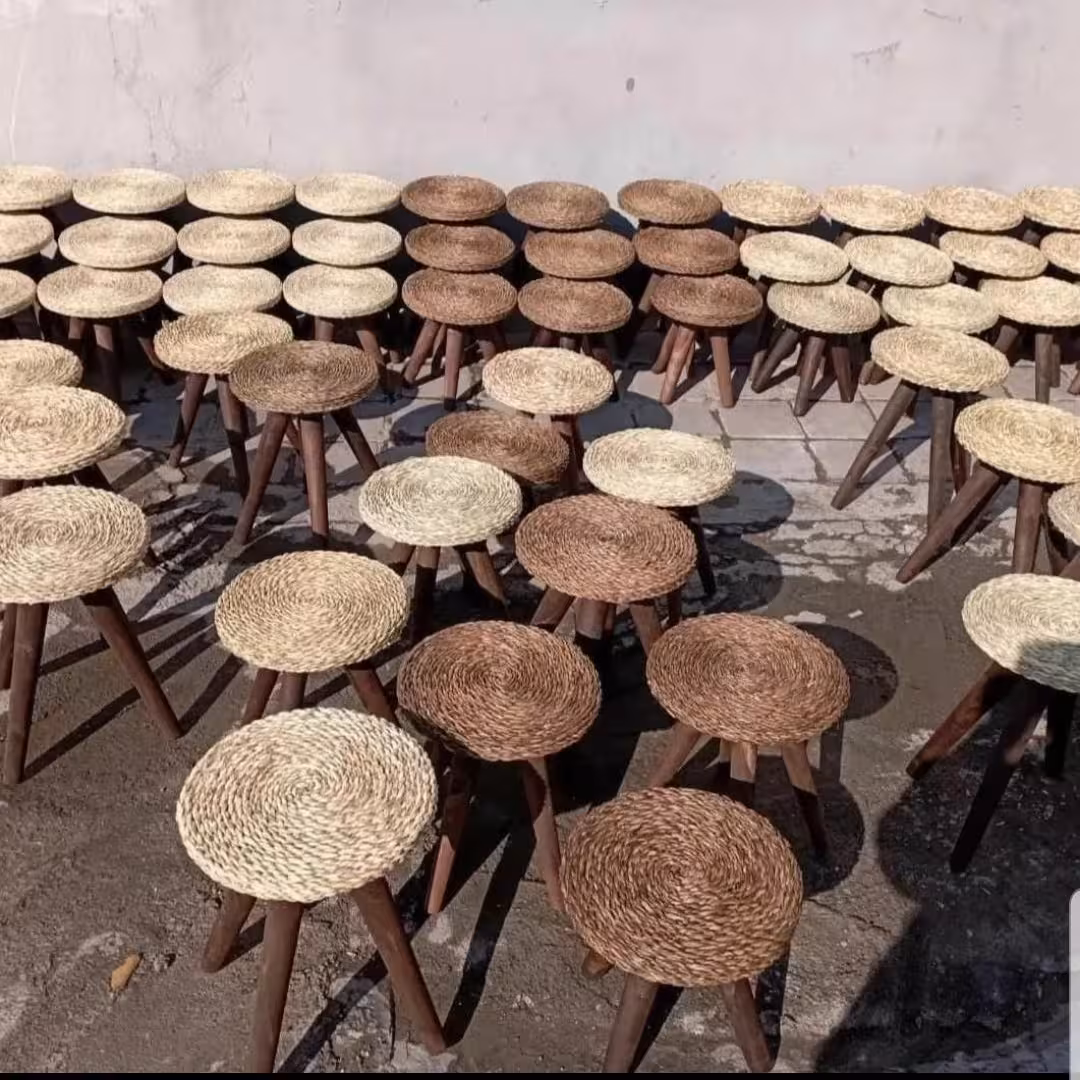 استند حصیری گلدان