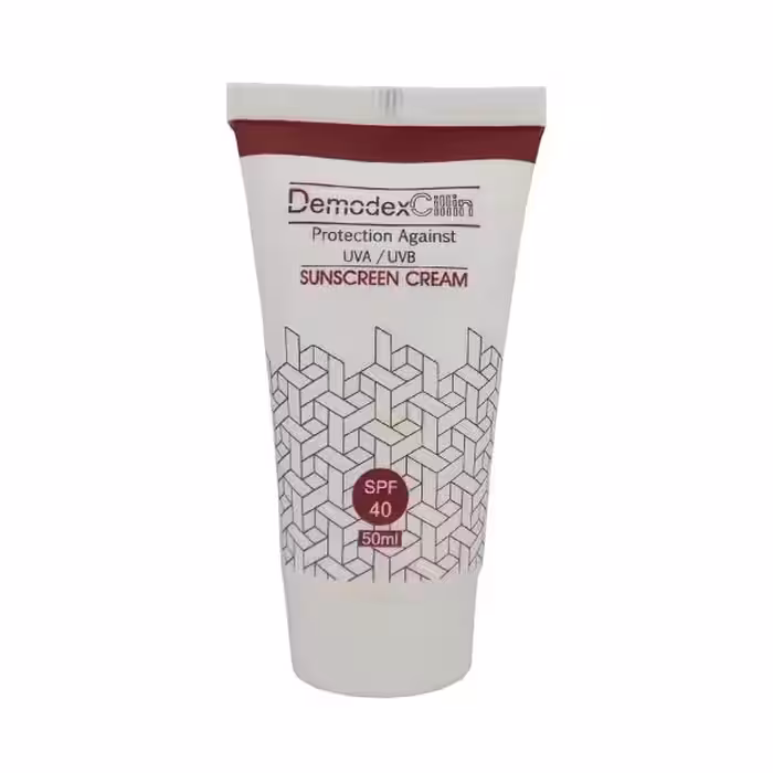 دمودکسیلین ضدافتاب بدون رنگ