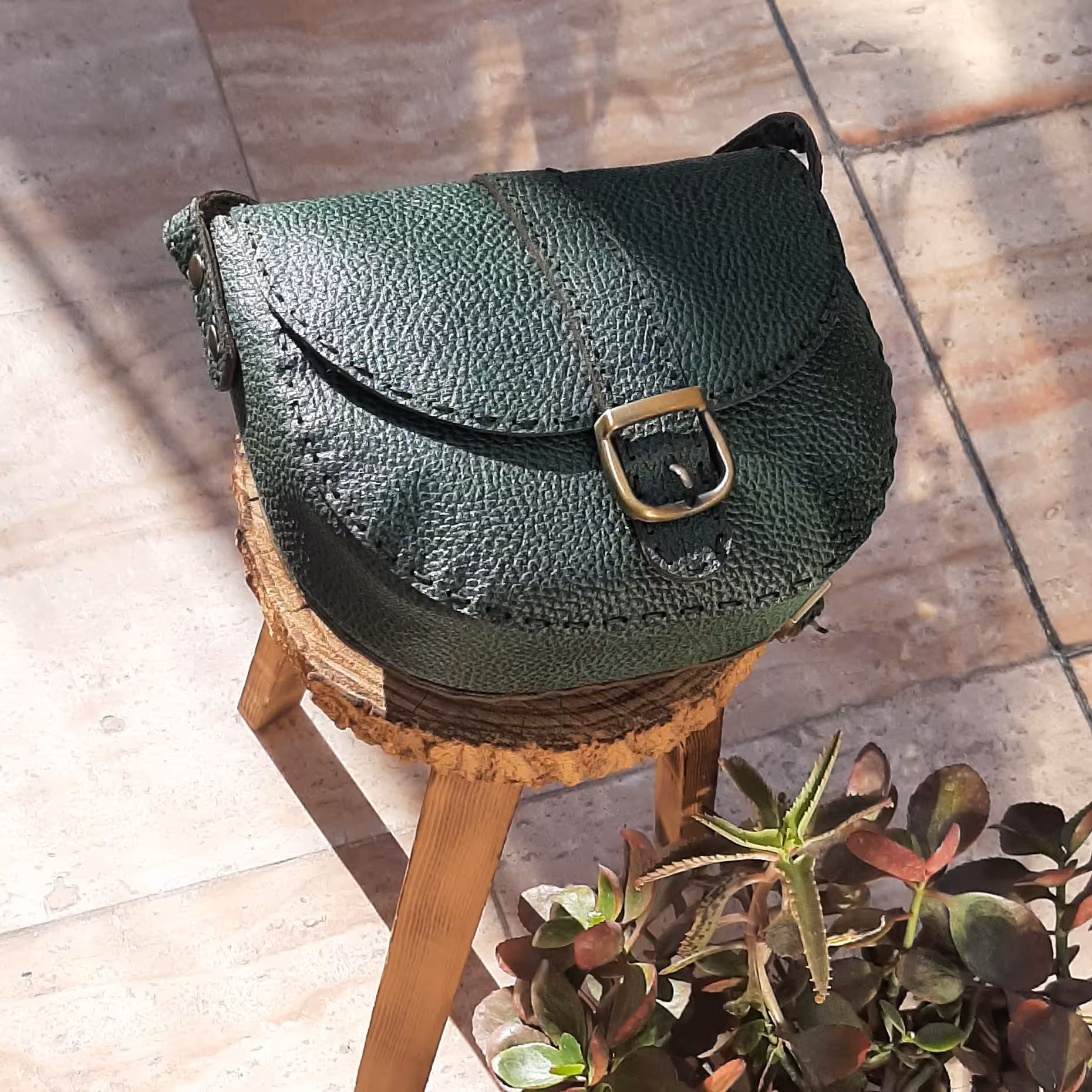 کیف زنانه چرم دست دوز