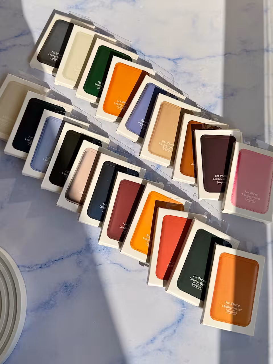 جاکارتی مگ سیف اپل Leather wallet magsafe