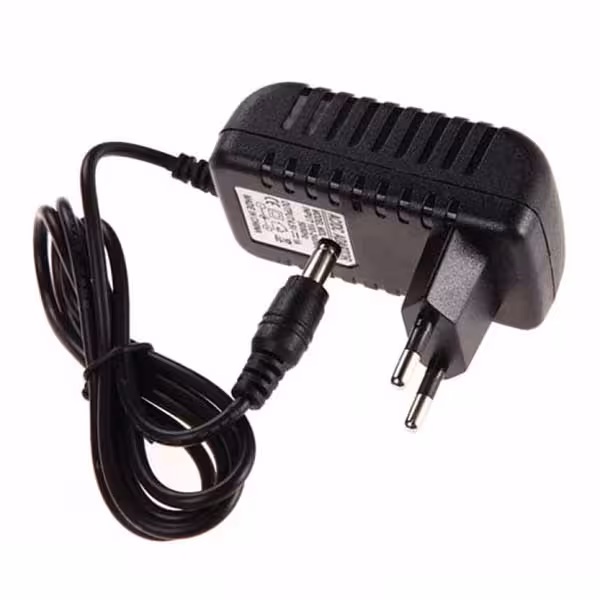 آداپتور سوئیچینگ 12 ولت 1 آمپر دیواری 12V1A