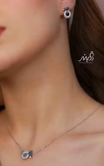 💍نیم ست جواهری (گردنبند و گوشواره ) خاص و زیبا ، نقره عیار 925( N_4389)
