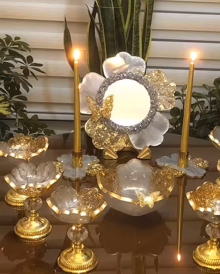 هفت‌سین رزینی نسکافه ای طلایی مدل پروانه