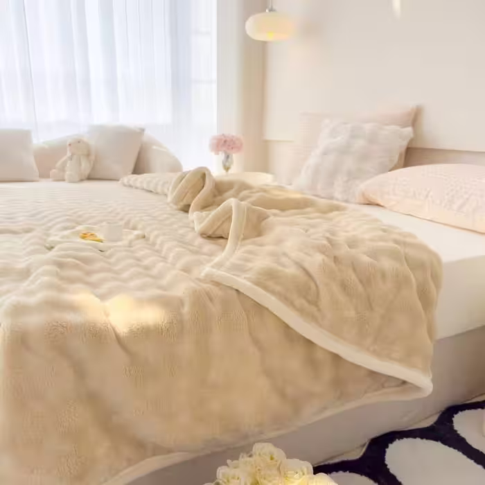 پتو مسافرتی دونفره طرح حبابی سایز 220*240 لبه نوار دوز