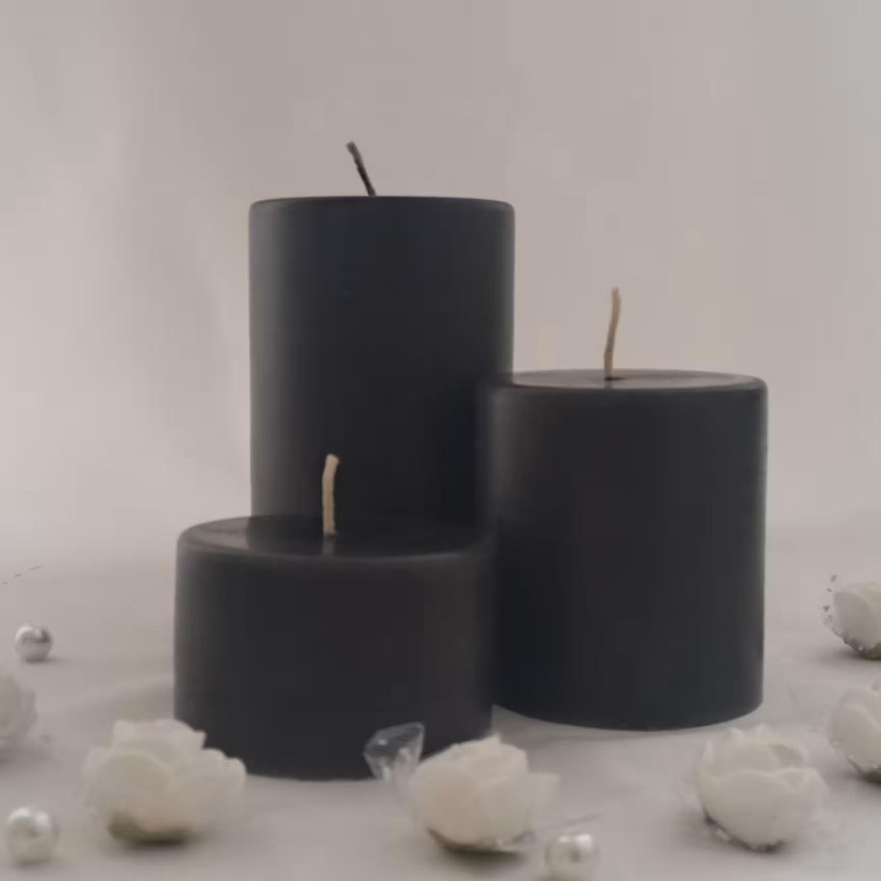شمع استوانه ای مجموعه ی سه عددی مشکی