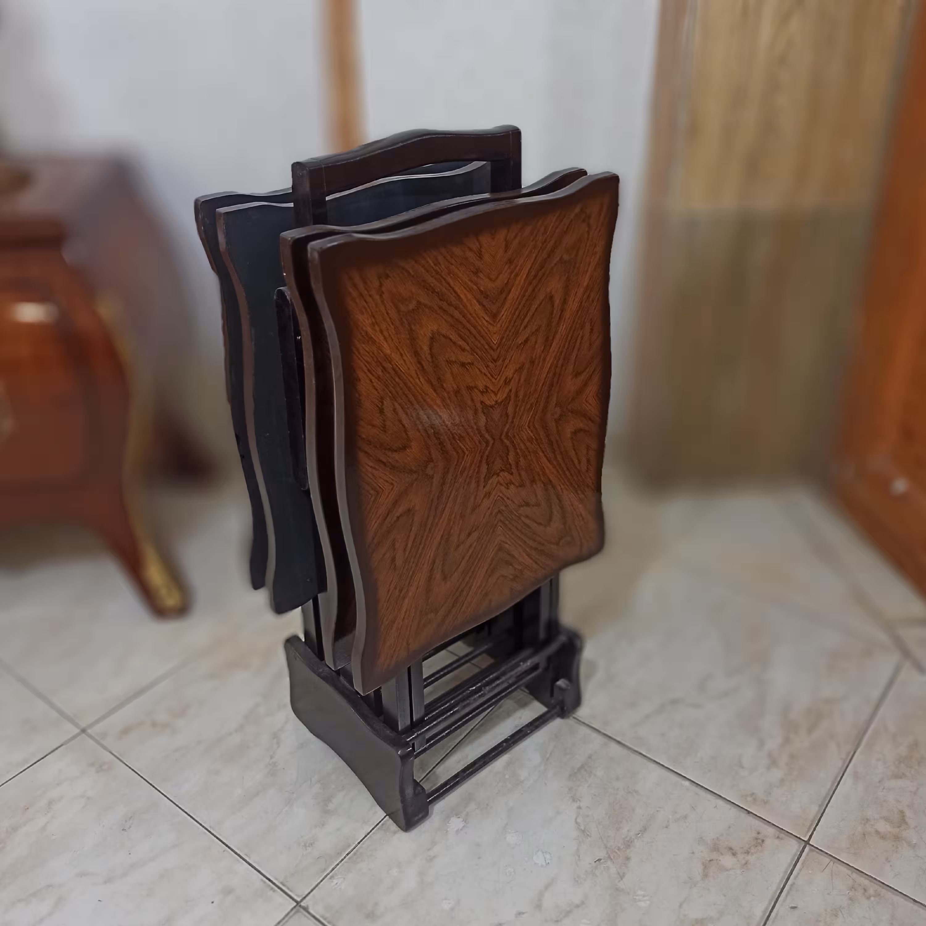 میزعسلی تاشو(پس کرایه) 