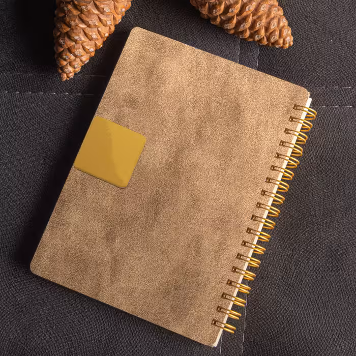 دفتر یادداشت طرح چرم کرم