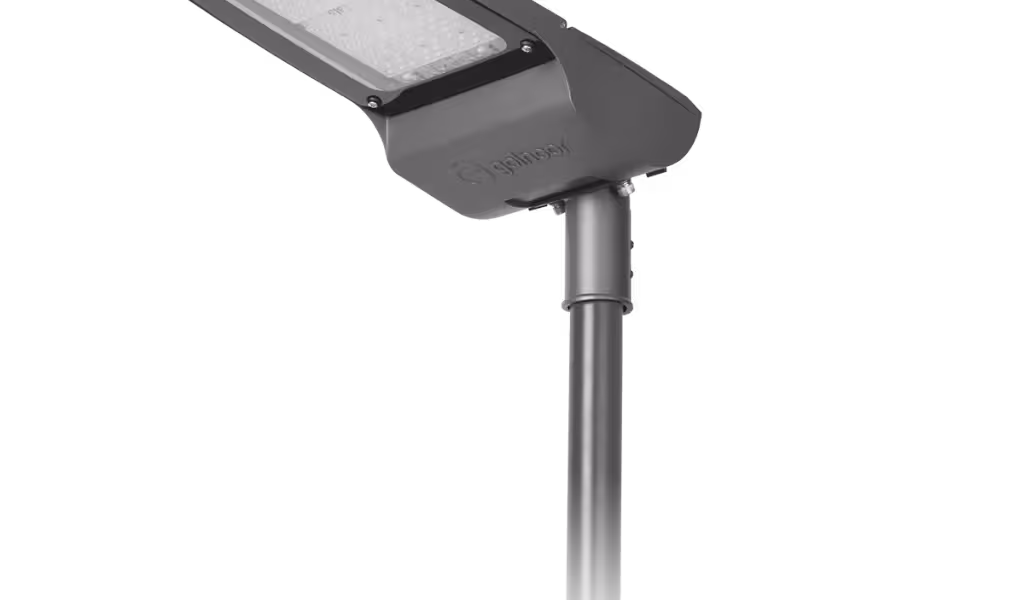 چراغ خیابانی فضاهای باز ستاره 120W-M برند گلنور