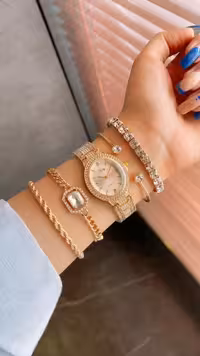 ست ساعت  و دستبند 5 تکه زنانه مدل ای پی AP