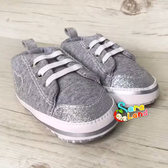 پاپوش نوزاد اکلیلی طرح قلب طوسی