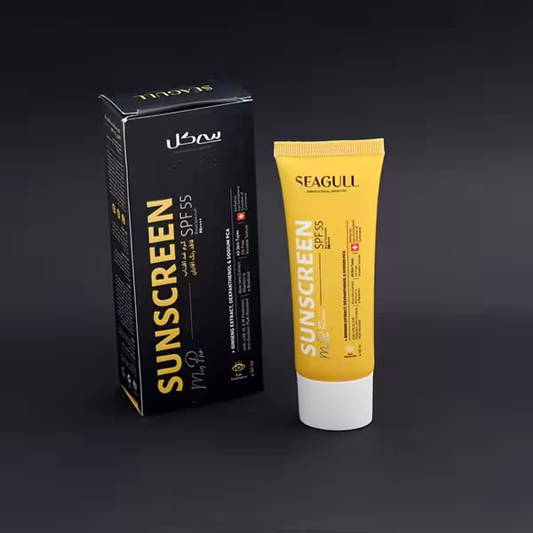 عمده فروشی کرم ضدآفتاب سی گل آقایان فاقد چربی بی رنگ SPF 55 حجم 50میل 90826