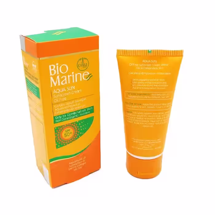 کرم ضد آفتاب فاقد چربی بدون رنگ بایومارین با SPF50 حجم 50 میل مناسب پوست چرب و جوشدار