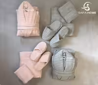 سرویس حوله عروس و داماد مدل دالورا صورتی سدری