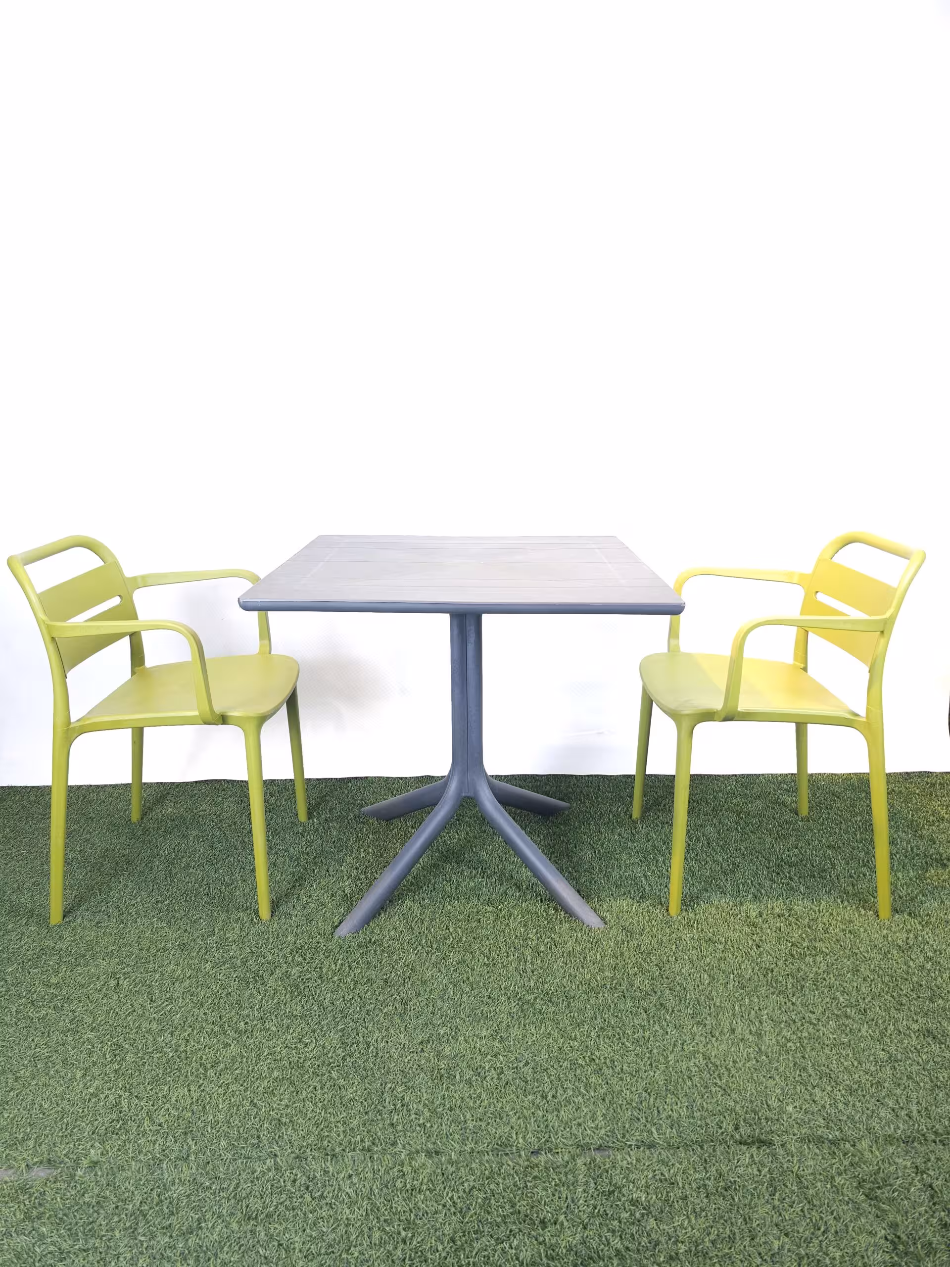 میز و صندلی پلاستیکی کد 102