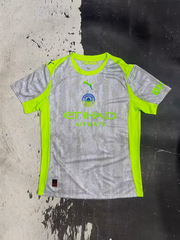 لباس سوم منچستر سیتی 2026 (پلیری)