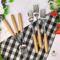 چنگال غذا خوری استیل دسته چوبی
