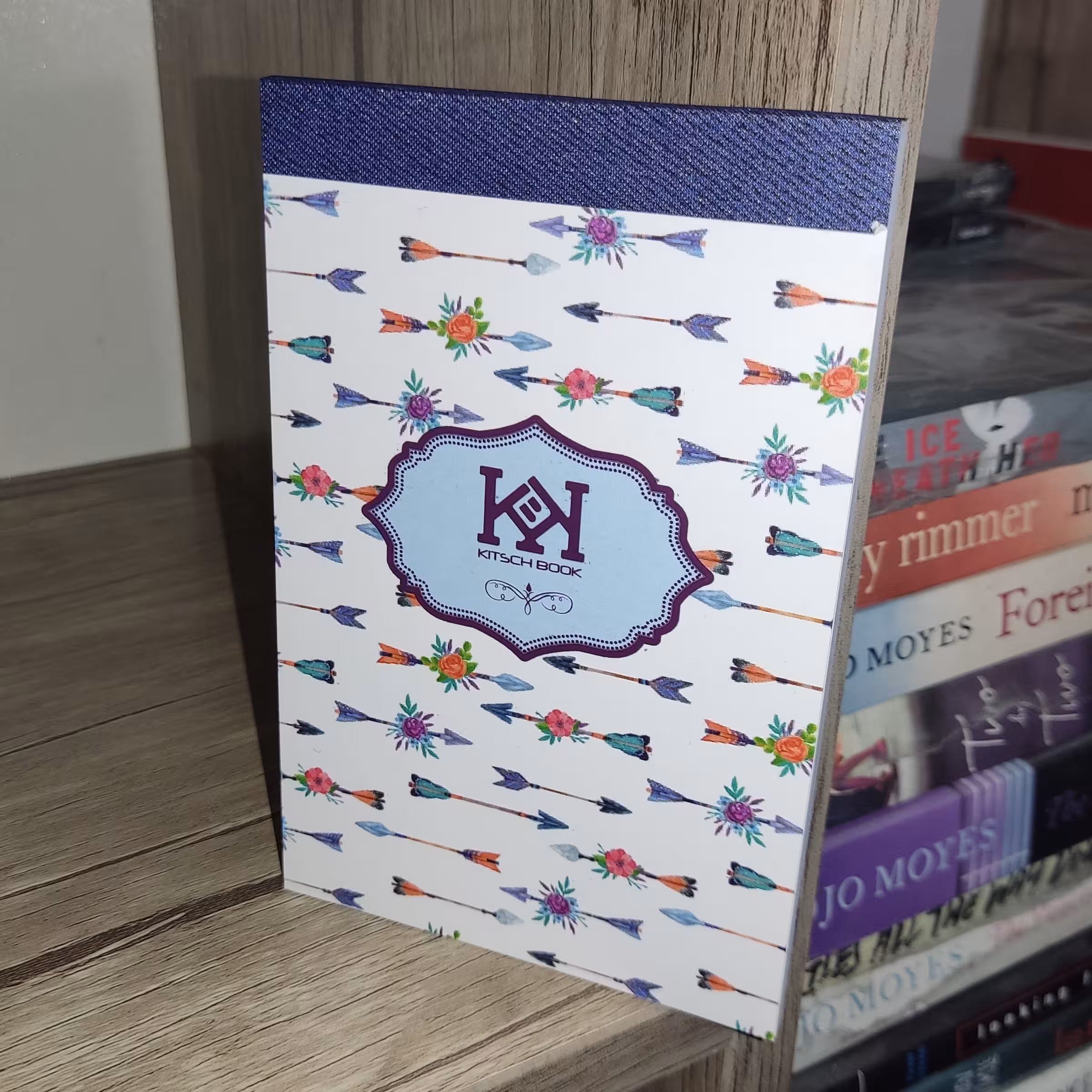 دفترچه یادداشت خط دار فانتزی - طرح شماره 2