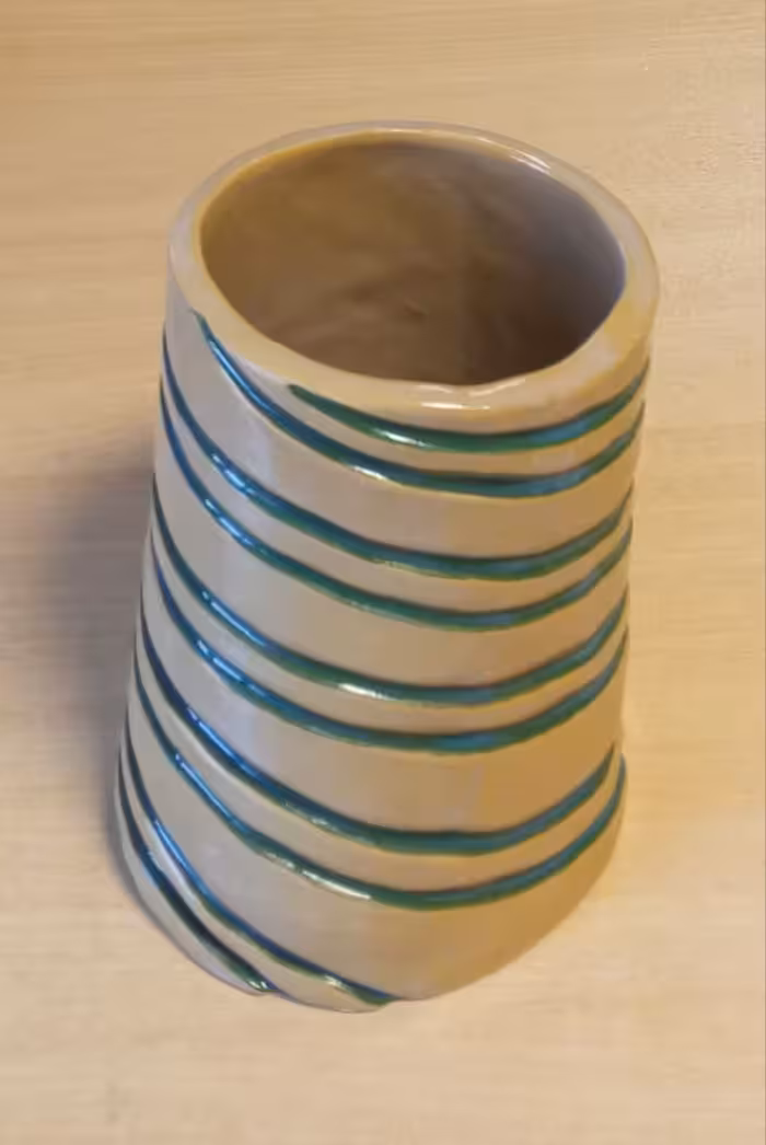 جای قلم سفالی