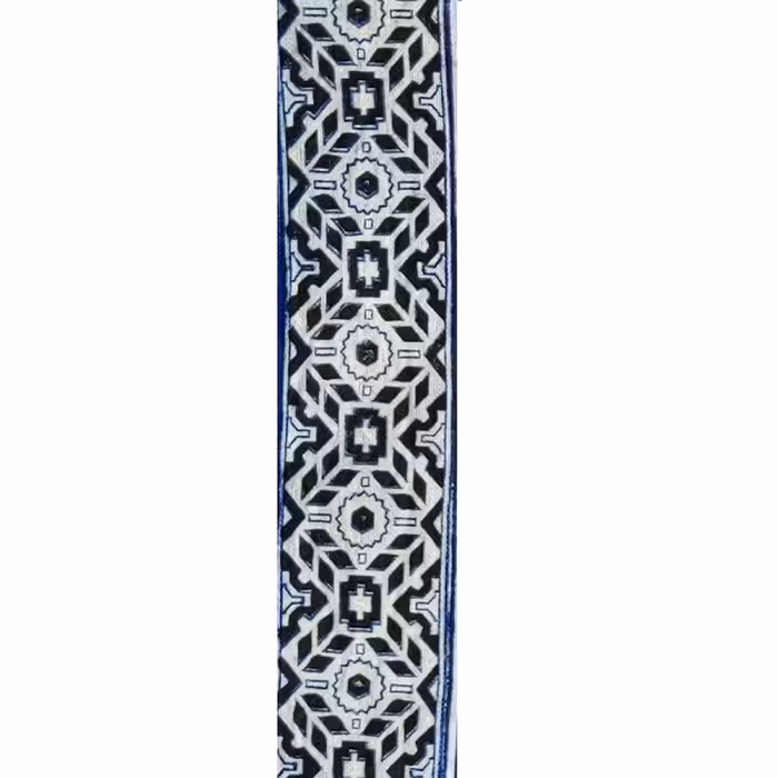 رومیزی قلمکار عطریان طرح سوزن دوزی کد G465