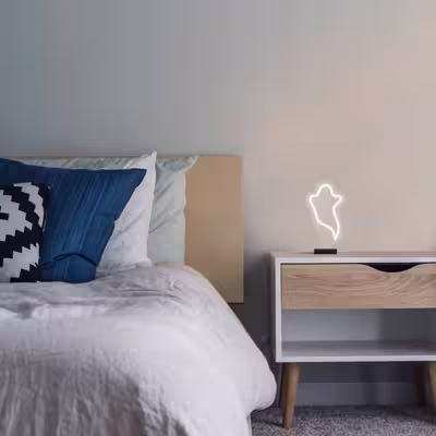چراغ رومیزی مدل  ریموت دار GHOST-GL_WHT-GLASS