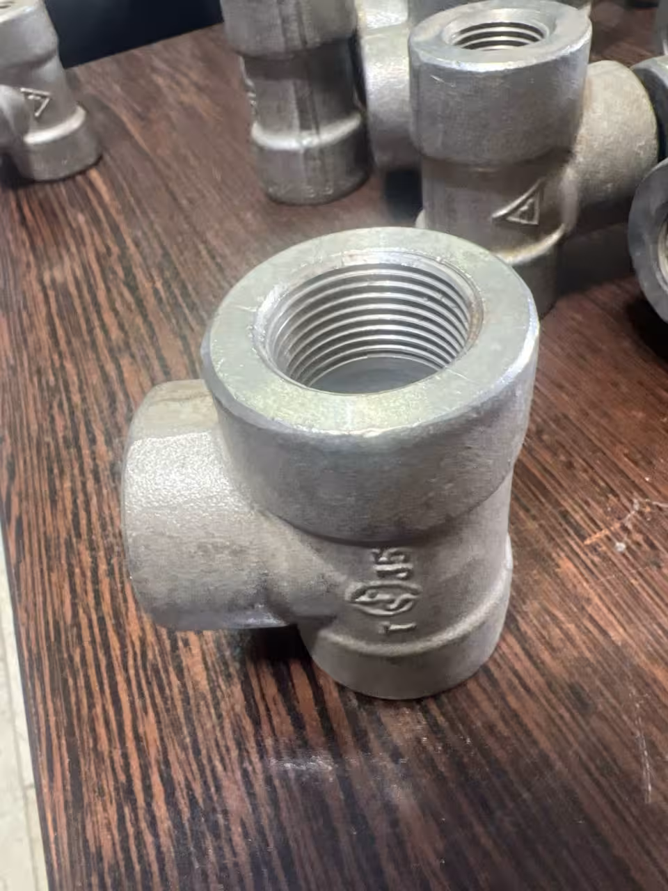 سه راه مساوی  دنده  سایز 3/4" اینج کلاس 3000 از جنس SA182F304