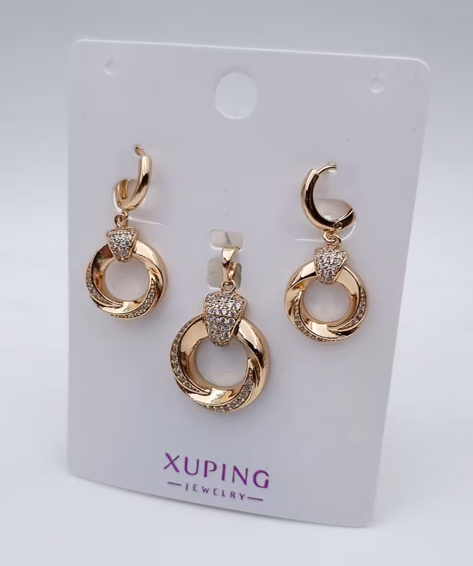 نیم ست طرح طلای زنانه،برند مطرح ژوپینگ بازنجیر💍