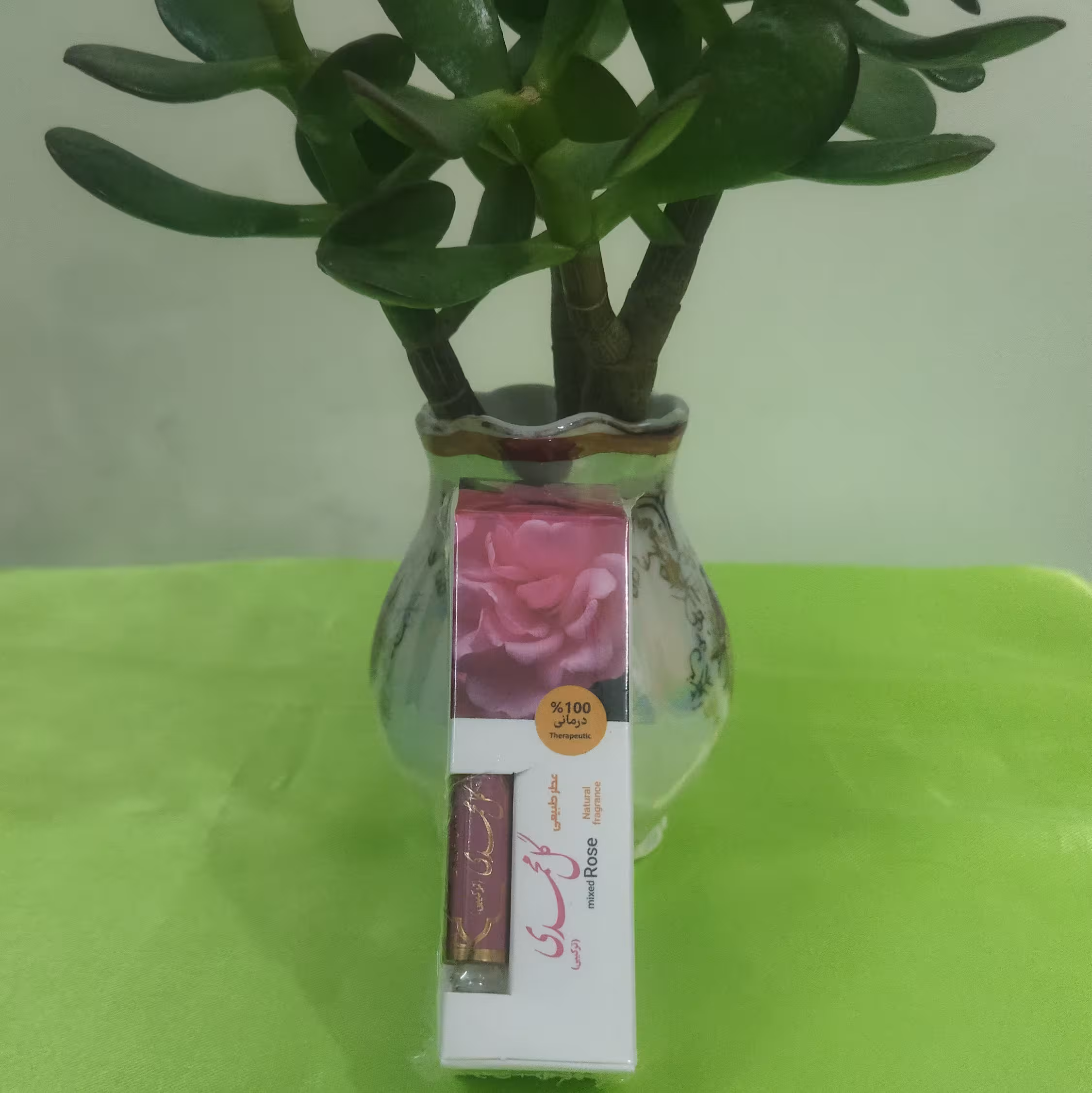 عطر طبیعی گل محمدی برکات(1گرمی)