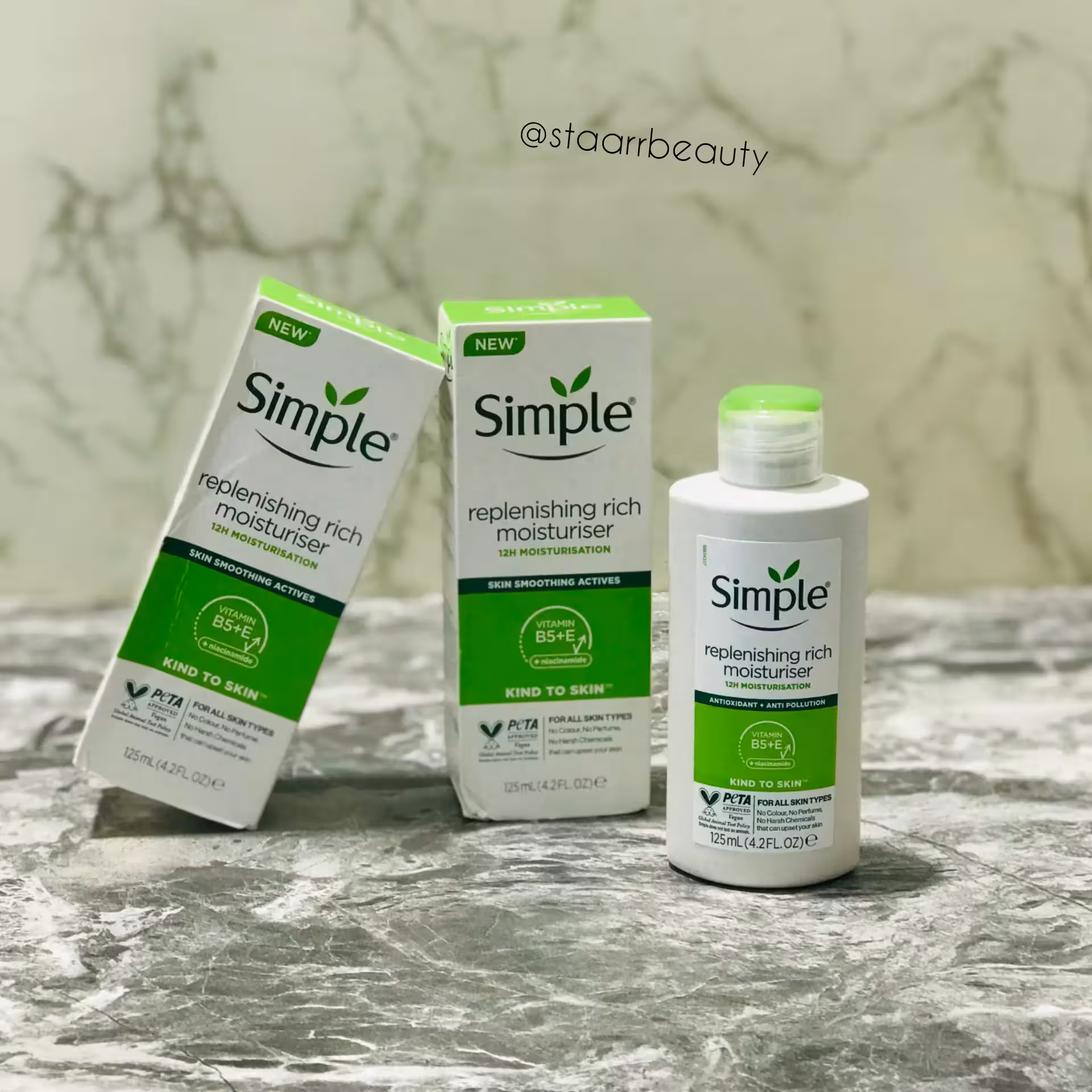 کرم مرطوب کننده و آبرسان سیمپل مدل ریچ حجم 125 میل