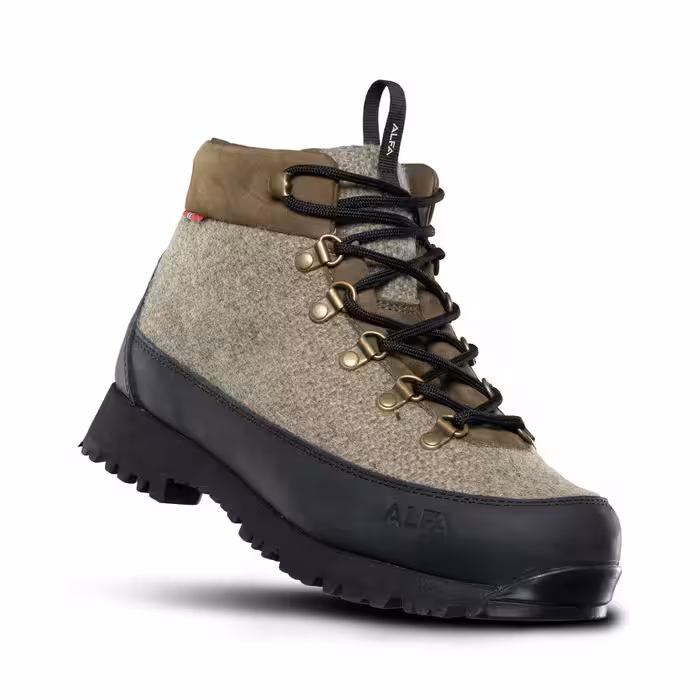 قیمت و خرید کفش پیادروی زنانه قهوه ای آلفا مدل Sete W اورجینال