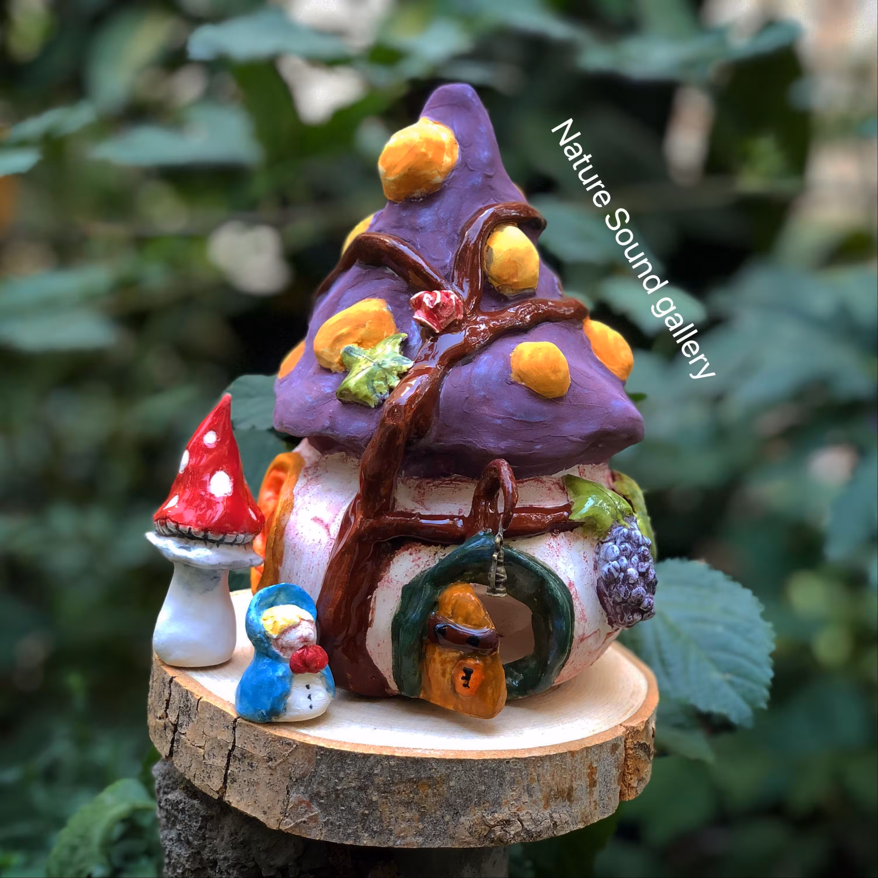 جاشمعی و عودسوز  مدل کلبه سرامیکی دستساز  دکوراتیو طرح بلفی 