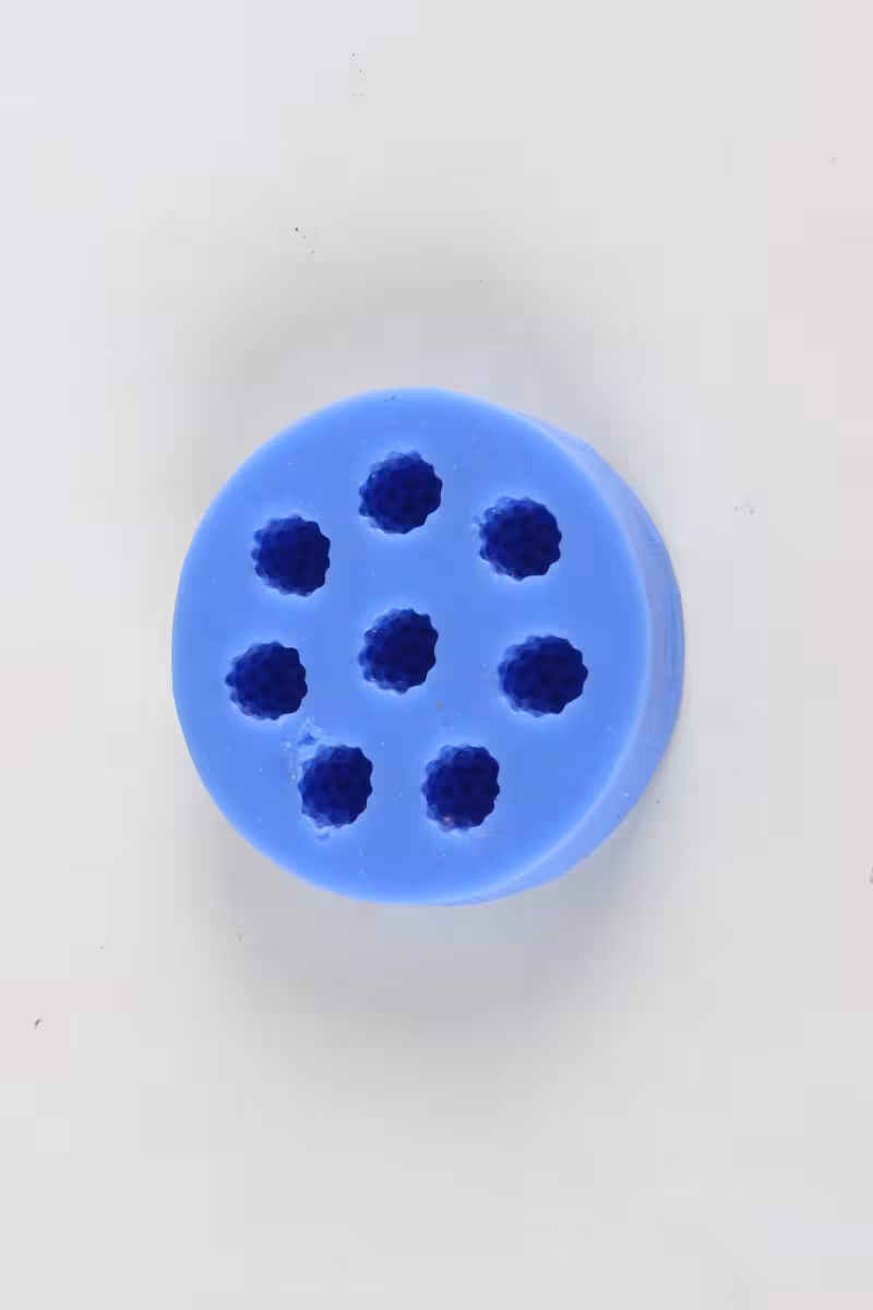 بودکور مالد سيليکوني تمشک سه بعدي 2200472