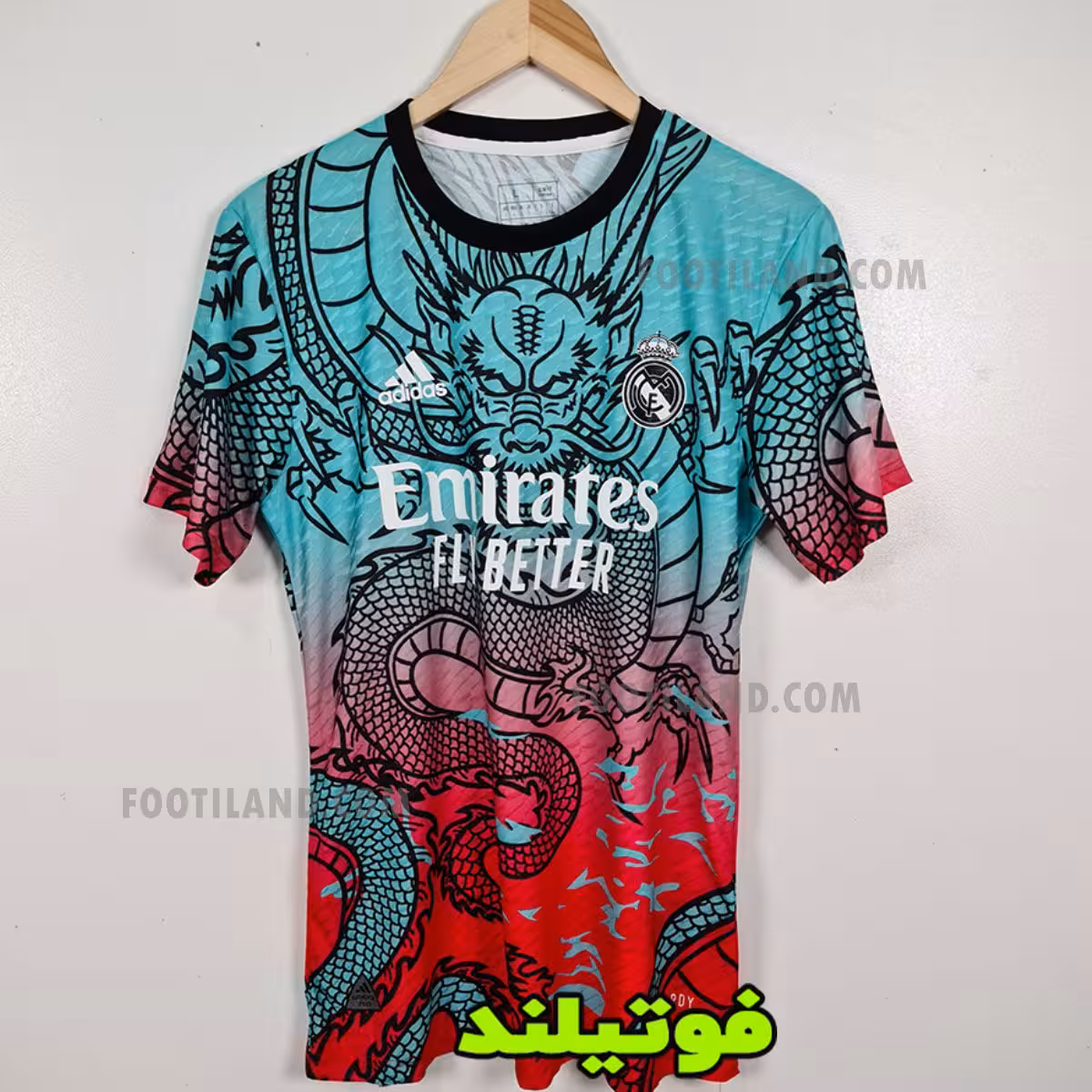 لباس پلیری سبزقرمز رئال مادرید 2025