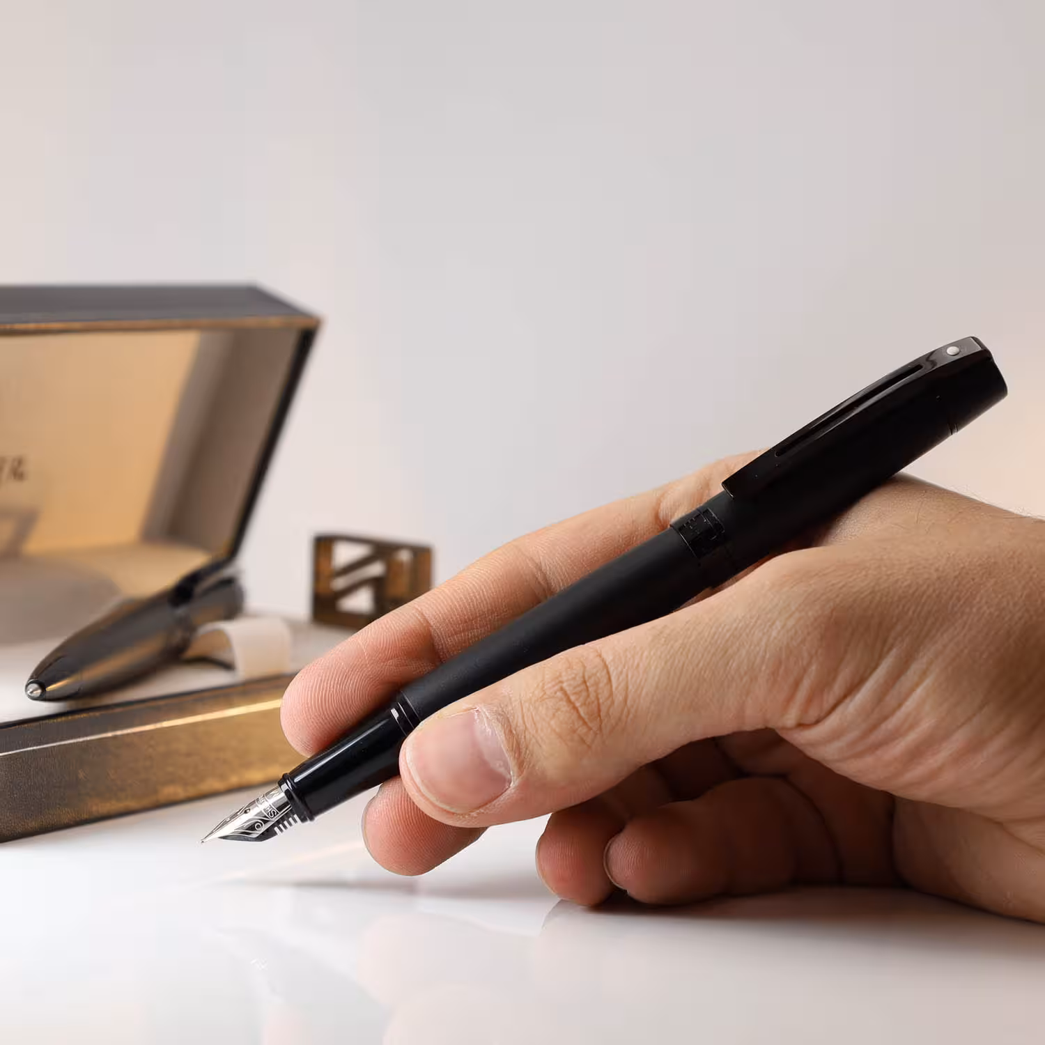 خودنویس شیفر 300 مشکی مات SHEAFFER 300 PVD Matte Black