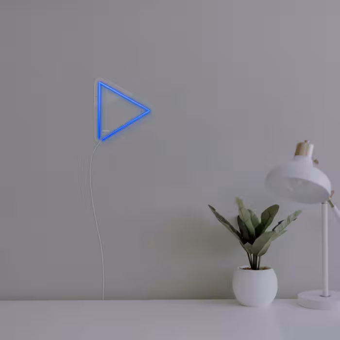 چراغ دیواری نئون دیزاین طرح Play_BL