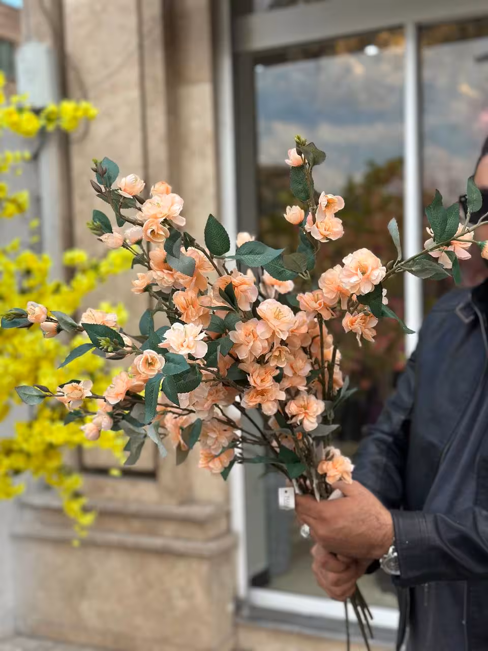 شاخه شکوفه گلبهی