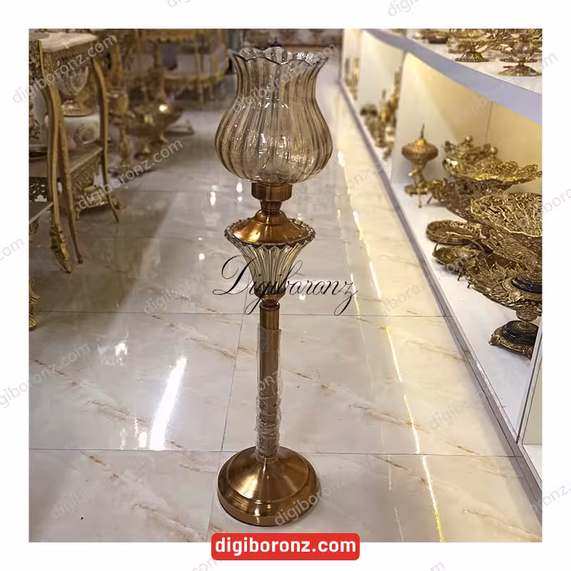 کنار سالنی ، شمعدان متوسط