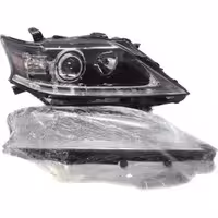 چراغ جلو و طلق چراغ لکسوس GS اف اسپرت مدل 2013 چپ و راست