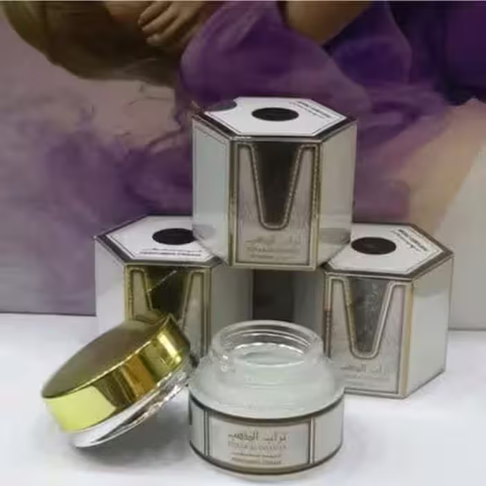 وازلین  تراب الذهب ساخت کشور امارات