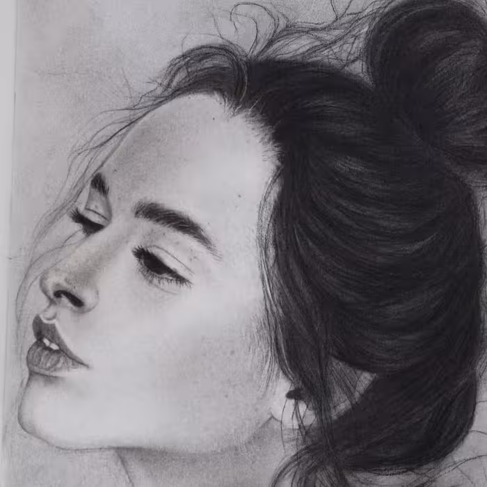 نقاشی سیاه قلم پرتره دختر