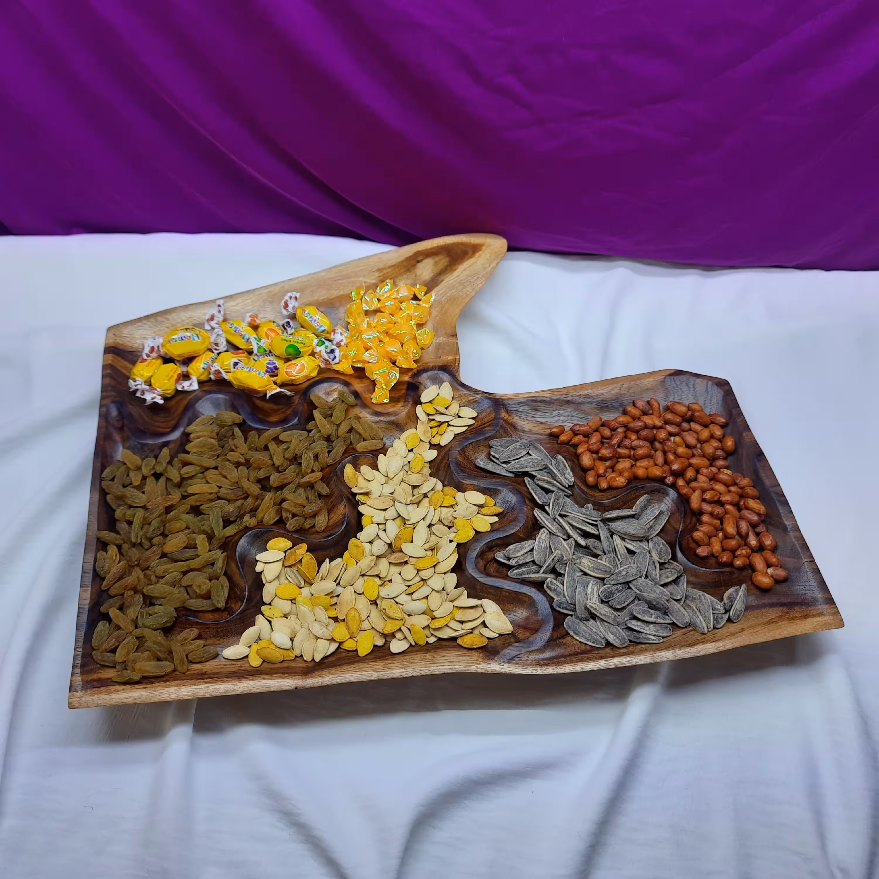 اردوخوری پایه دار 5 خانه دفرمه چوب آکاسیا(اقاقیا) مناسب آجیل تنقلات و...