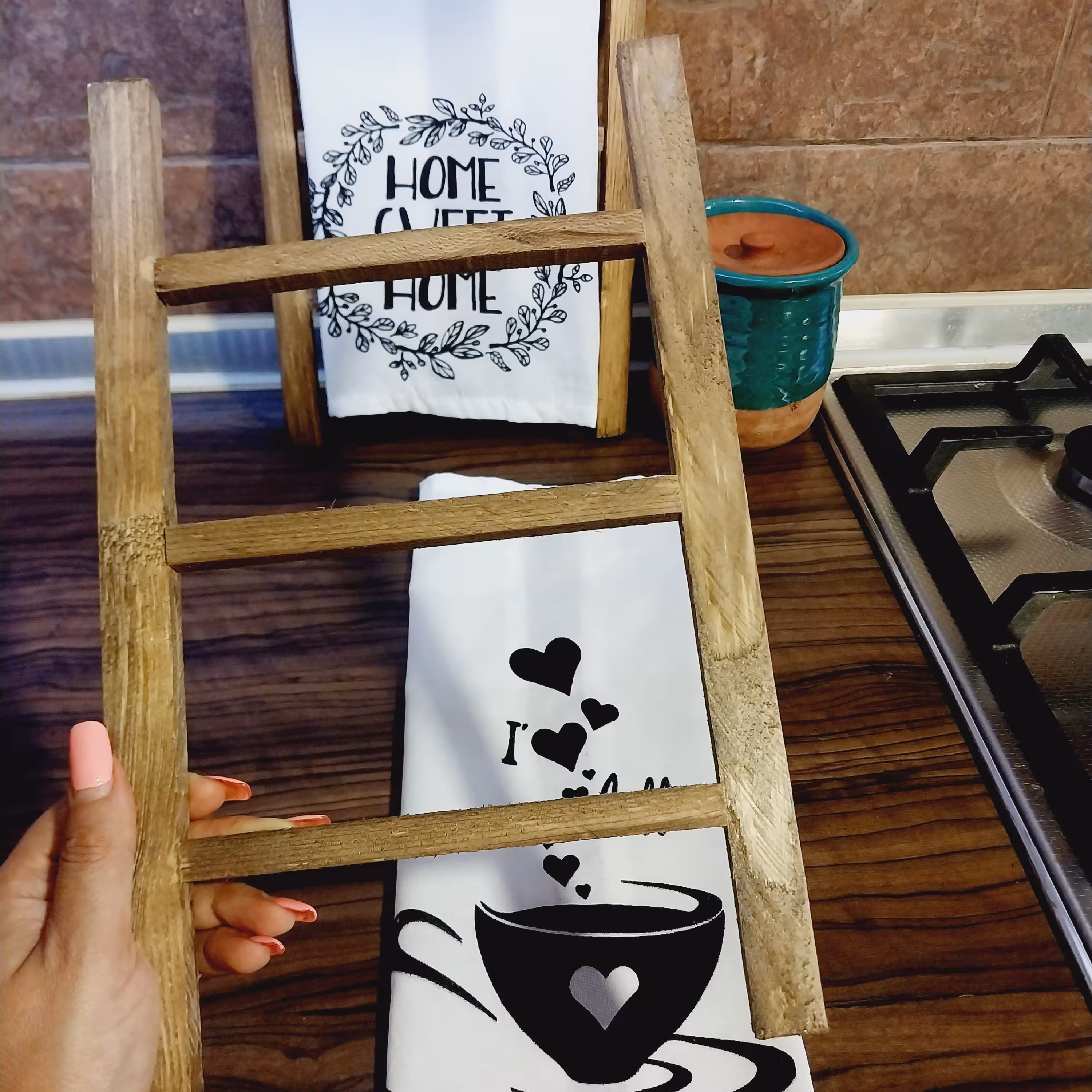 نردبان چوبی دکوراتیو